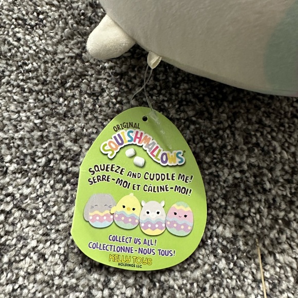 Lamb 5” Squishmallow with tags attached “Leah” - Picture 2 of 5